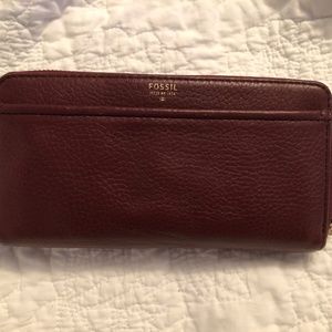 Fossil Wallet/Clutch in Great Condition!